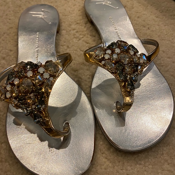 Giuseppe Zanotti 6.5 size 37 women’s sandals - Picture 3 of 6